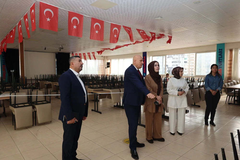Hüseyin Elüstü’nden Öğrenci Yurtlarına Denetim Ziyareti