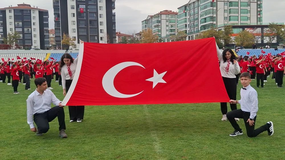 Başkentin Beypazarı İlçesinde Cumhuriyet bayramının 103. Yılı törenle kutlandı: