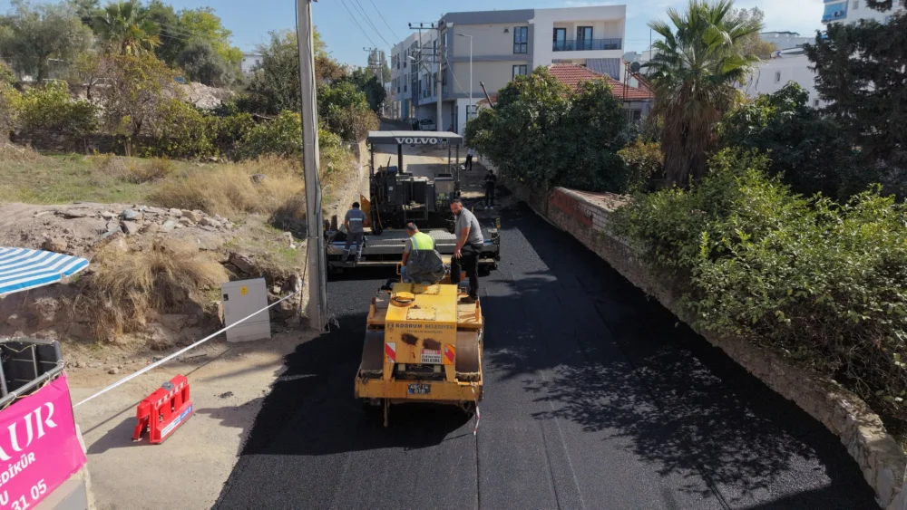 BODRUM BELEDİYESİNDEN KENT GENELİNDE YOL ÇALIŞMALARI